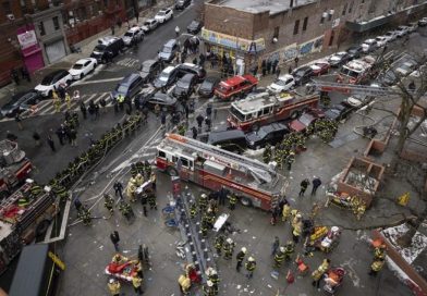 Al menos 9 niños muertos en el incendio de edificio en Nueva York