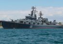 Se hundió buque insignia ruso Moskva, Ucrania dice que sus misiles lo impactaron